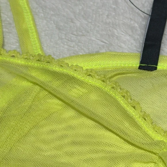 Asos | size 4 | highlighter yellow cami top - Picture 3 of 4